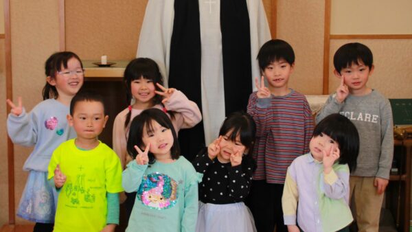 ２・３月お誕生会