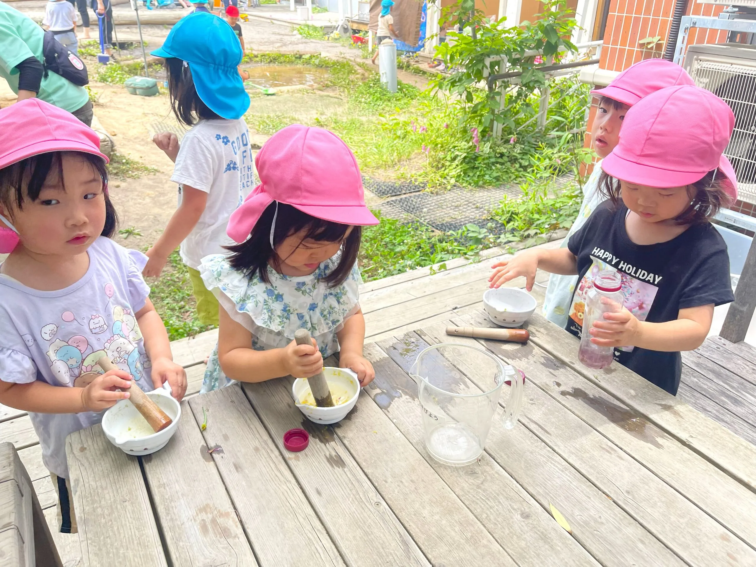 園庭の植物を使って